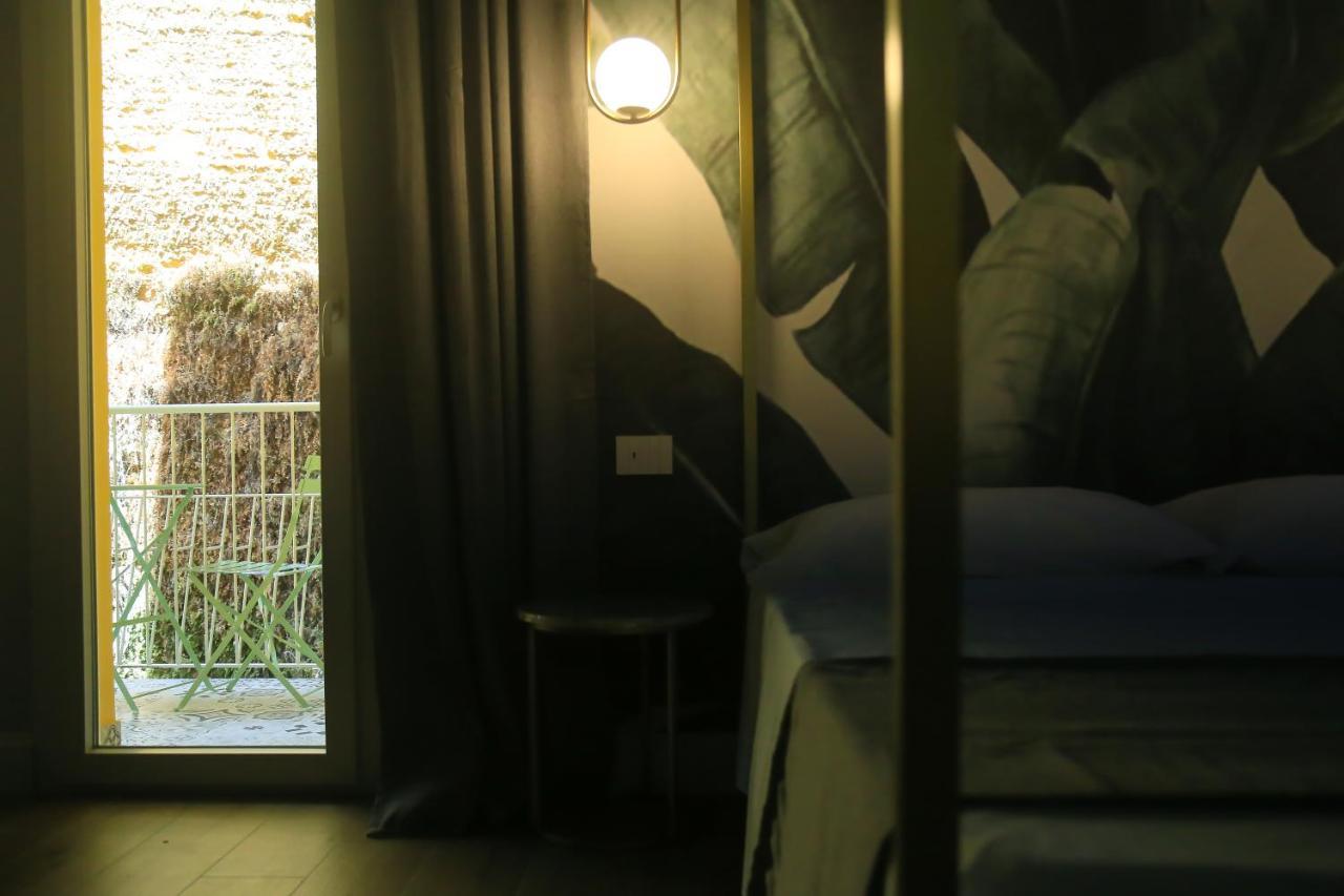 Krysos Luxury Rooms อากริเจนโต ภายนอก รูปภาพ